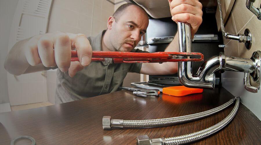 Local annual plumbing maintenance in Carol Stream, IL